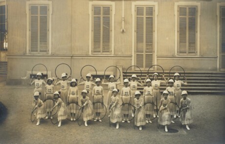Allieve dell'Educatorio Duchessa Isabella, 1911
